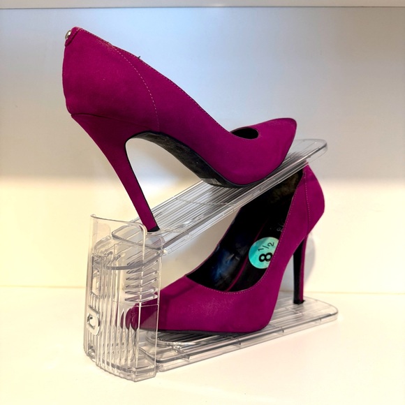 G By Guess Suede Heels. Size 8.5. - Picture 2 of 4